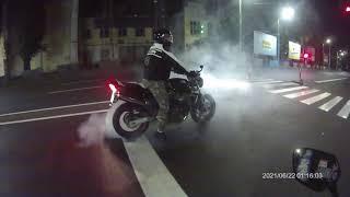 Yamaha FZ1 vs Honda Hornet 600