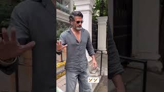 Day 4 Of the England Vs India Test and Suniel Shetty’s Got His fingers Crossed for KL Rahul #sunil