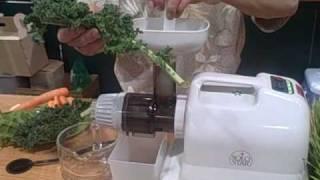 Solo Star II SoloStar 2 Juice Extractor by Tribest Demonstration