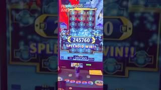 What is this SLOT MACHINE magic?!  #casino #slots #vegas #money #win