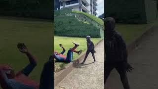 Homem aranha VS Venom 