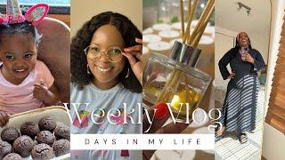 #weeklyvlog | | Huli & Mommy Baking | Chit Chat Would I Leave My Job? | Brunch With My Friend & More