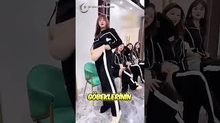 Çin'de Göbek Göstermeyen Kıyafetler 