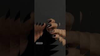 Tз: •Черный цвет  •Квадрат  •Слайдеры Лео от фирмы @lak_nails   •Артикул Wb: 173513487