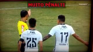 Wilton Pereira Sampaio não marcou Penalti claro para o  Corinthians