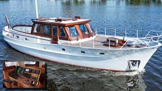 THIS Is a Classic Feadship Akerboom FOR SALE! (€75K Auction – Steel Hull & Twin Engines)