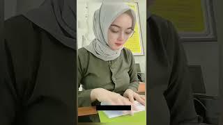 Video Viral CEWEK CANTIK HIJAB,CEWEK CANTIK HIJAB SENAM CEWEK CANTIK PEMERSATU BANGSA