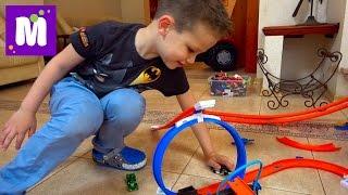 Макс соединяем 2 новых трека в 9 метров дорог Hot Wheels мертвая петля и много машинок Хот Вилс