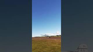 Dc-3|Microsoft Flight Simulator |Landing Oshkosh Airventure |#shorts #msfs2020 #duckworksdc3