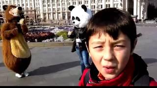 День со знаменитым видеоблогером в Киеве