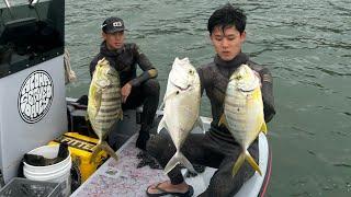 Fishing For Bonefish And Spearfishing For Golden Trevally!