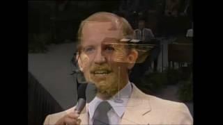 JOHN STARNES - THE KING OF WHO I AM - NEW YORK   09  07  1984  - HD