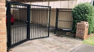 Trackless Bi-Fold Gate