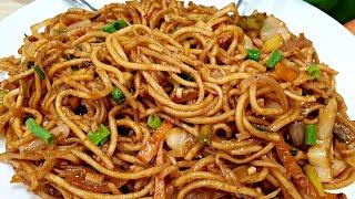 Street Style Veg Chowmein Recipe | Easy & Quick Homemade Noodles | Kanak's Kitchen