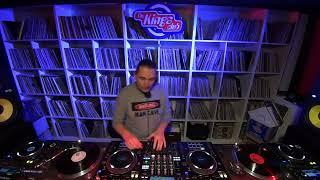 Vince Nova Basement Session 16 (Vinyl Kings Club Session)