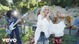 Gwen Stefani - Bouquet (Backyard Garden Party)