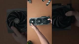 RTX 4090 Unboxing - This thing is MASSIVE!