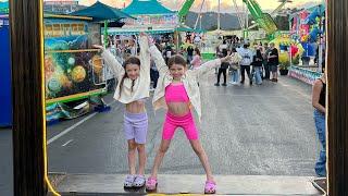 THE SCHMIDT SISTERS GO TO THE FAIR!