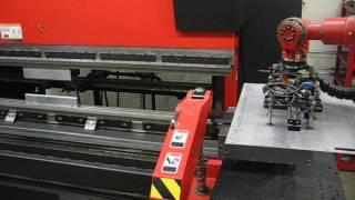 Amada Press Brake Astro 100NT Robotic