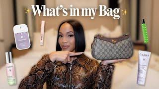 What’s in my Bag? Everyday on the go Essentials!