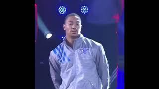 D Rose wasn’t feeling the dancing during the 2012 All Star intros while the rest are having fun.