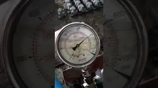 BRAND "POWER HANDS" HYDRAULIC HAND PUMP PRESSURE HOLDING TEST.