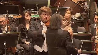 Andrey Baranov plays Shostakovich's Violin Concerto No.2