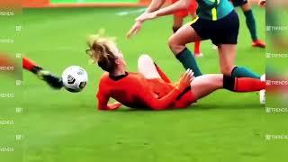 20 INAPPROPRIATE MOMENTS IN WOMEN'S SPORTS!