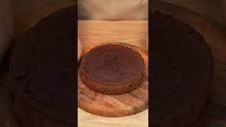 The most loved chocolate cake in Italy! No oven, no gelatin