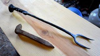 Simple Blacksmithing Projects: Forging a RR spike Steak fork