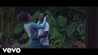 Elly B - Friends With Benefits