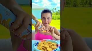 Raju made fake biscuits for Champa#short #funny #funnyvideo