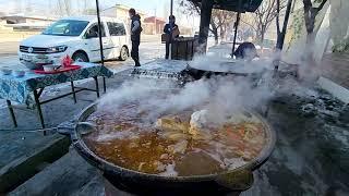 Зарисовки из зимнего Узбекистана: заснеженные вершины, капель, но горячий плов на улице!