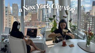 Living in NYC | a 9 to 9 work day, skincare routine & new apartment decor!