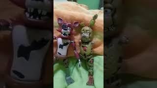 bonnie foxy y springtrap