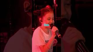 When Fans Sing BETTER Than Singers  (Billie Eilish, Jessie J)