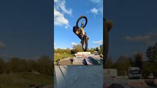 clip it #bmx #trick #turndown #skatepark