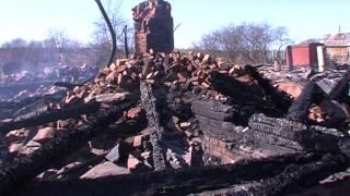 В деревне Макарово сгорело два двухэтажных дома