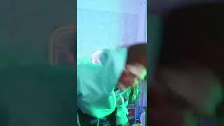 Headbang | #gingrbredbeauty on #Twitch