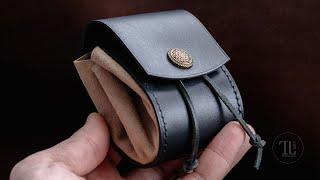 Making leather coin purse. Leather craft.