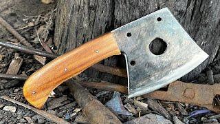 Blacksmithing - Forging An Strange Axe From A Piece Of Tractor Disc