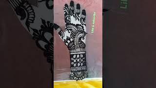 #shorts #shortvideo #bridalmehndi #dulhanwalimehndi #mehndi #hennadesign #shortsfeed #shortsviral