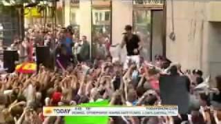 Enrique Iglesias - Be With You Live de The Today Show 16th July 2010.