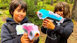 Dani y Evan entrenan con los BLASTERS Revolution LASER X!!