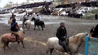 Эшон пахлавон чемпиони водии Зарафшон. Эшони Бедаки. Бо хохиши мухлисои Эшон човандоз. Лайка занед!