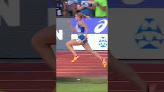 Smooth 4x100m exchange 🫡 #athletics #usa #sprint #athlete #worldathleticschamps #oregon #america