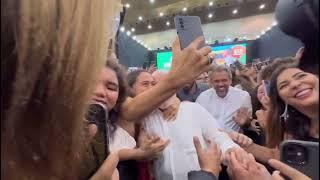 Presidente Lula partiu para o abraço nos estudantes do Ceará