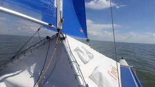 Прогулка на парусном катамаране Сибкат-16 . Sailing on Sibkat, 16 feet russian mini kat.