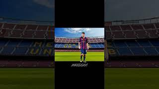 ALIEN IN THE CAMP NOU #trending #messi #football #alien #campnou #viral #shorts #fypシviral  #goat