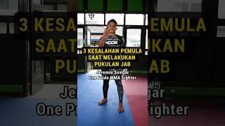 Kesalahan Pemula saat Memukul Jab. - Hook Fight Gear